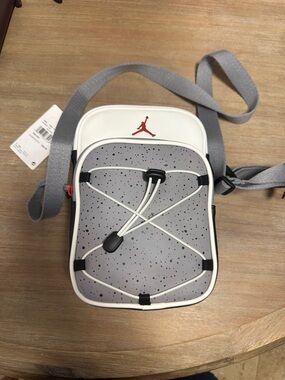 Jordan Men’s Gray, White and Red Crossbody Belt Bag